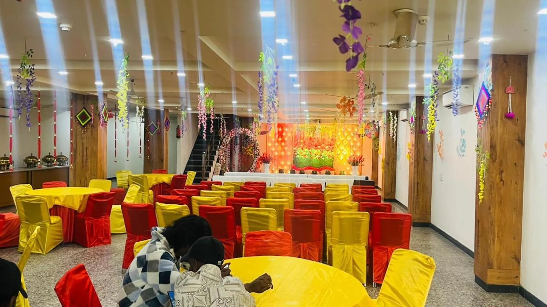 Crown Hotel Agra Near Taj Mahal Agra (Uttar Pradesh)