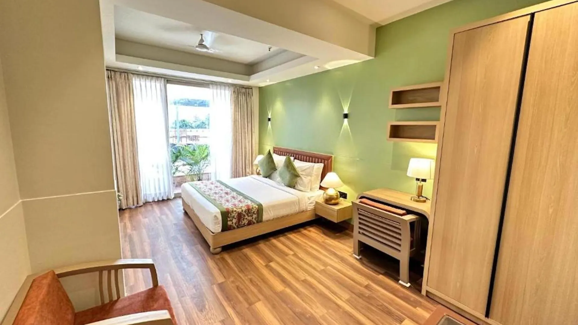 Crown Hotel Agra Near Taj Mahal